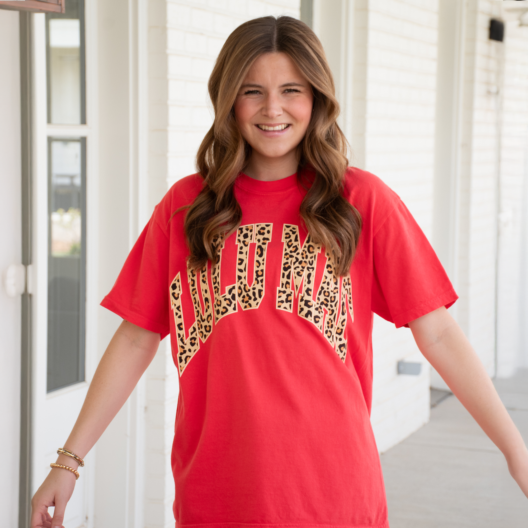 Wild Mama Leopard Graphic Tee – Red ❤️